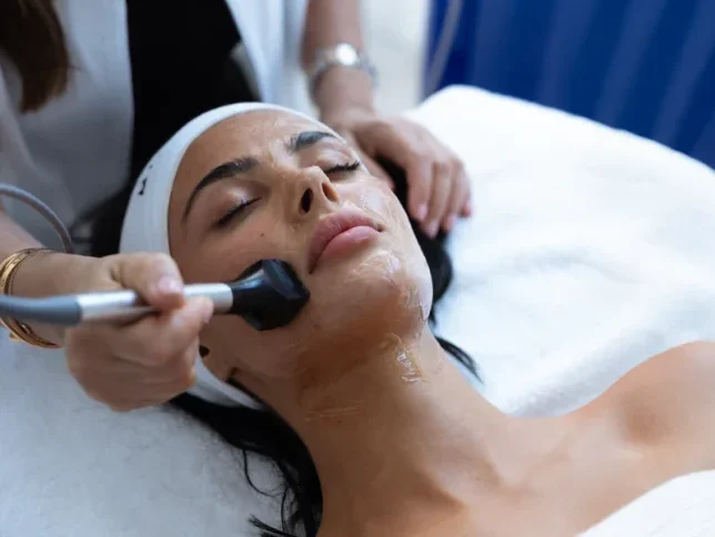 InMode Forma handpiece for skin rejuvination.